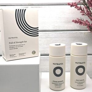Nutrafol Full of Strength Set Shampoo & Conditioner
